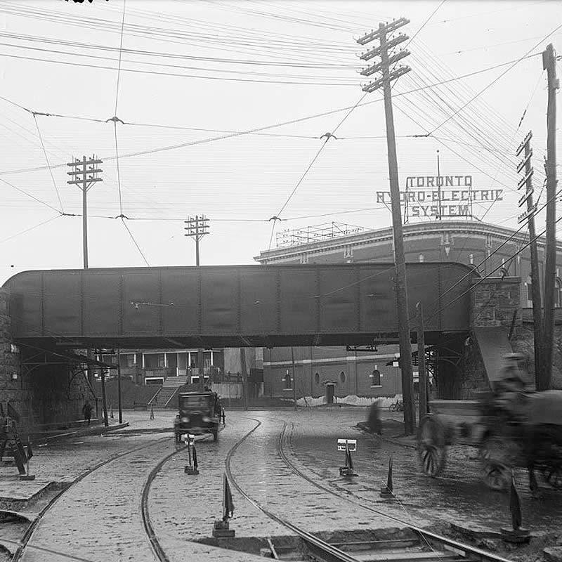 Carlaw Ave from Gerrard St East, July 7 1923.